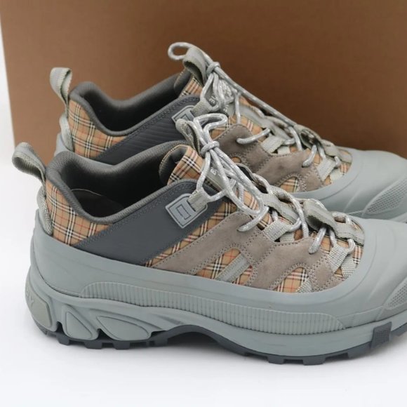 Burberry Men's Arthur Check Gray Canvas/Suede Sneakers 9 US (42 Eu) 8043864 - Picture 3 of 8